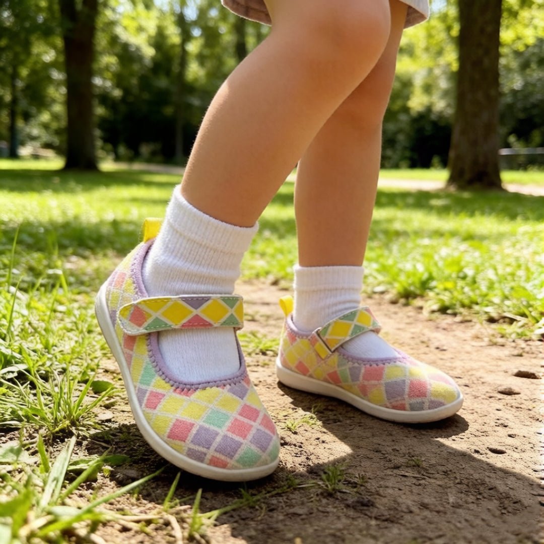 ZZFABER Kids Ballet Flats Non - Slip Walking Shoes for Children Soft Sole Slip - On Mary Jane Flats - Love Zzfaber